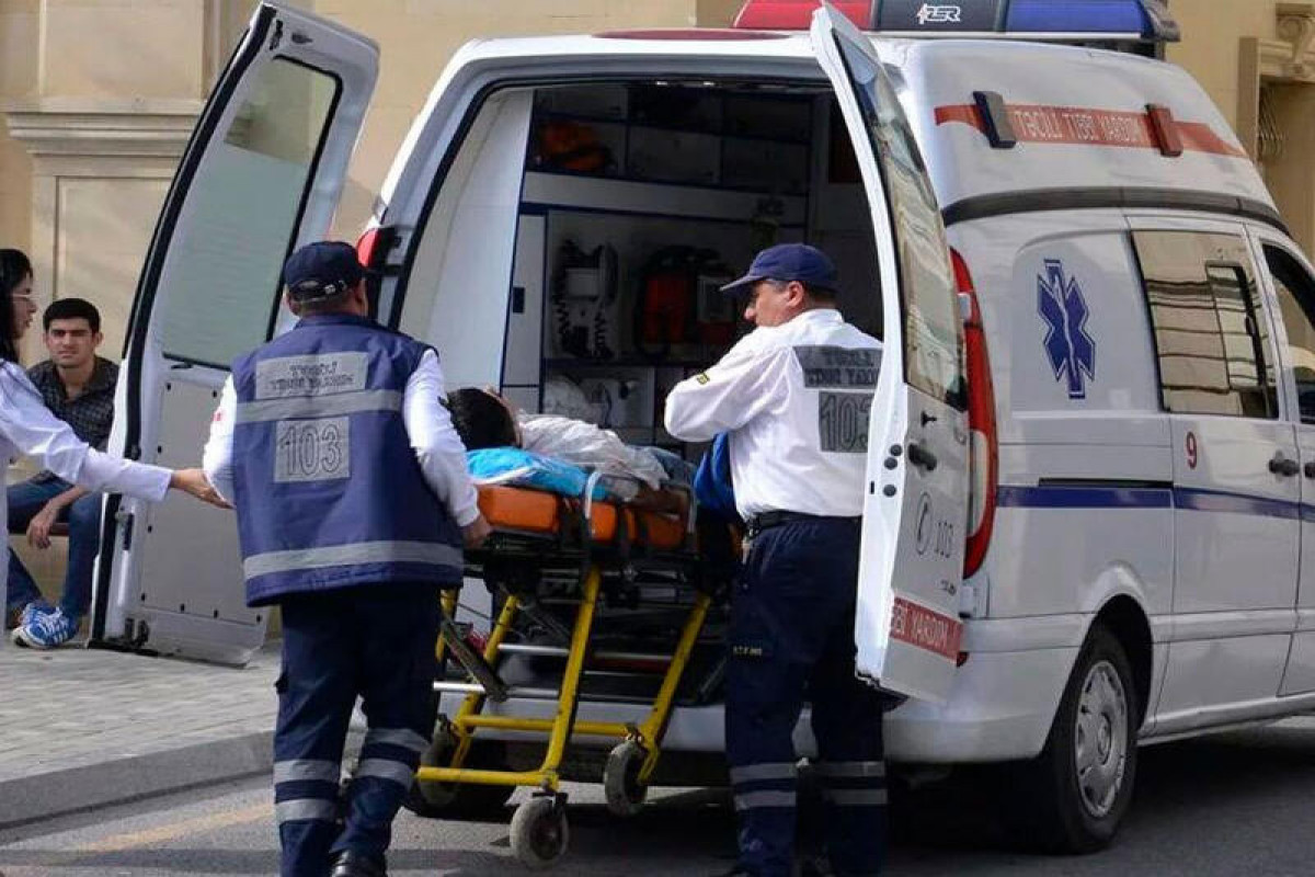 Bakıda IX sinif şagirdinə xəsarət yetirilib