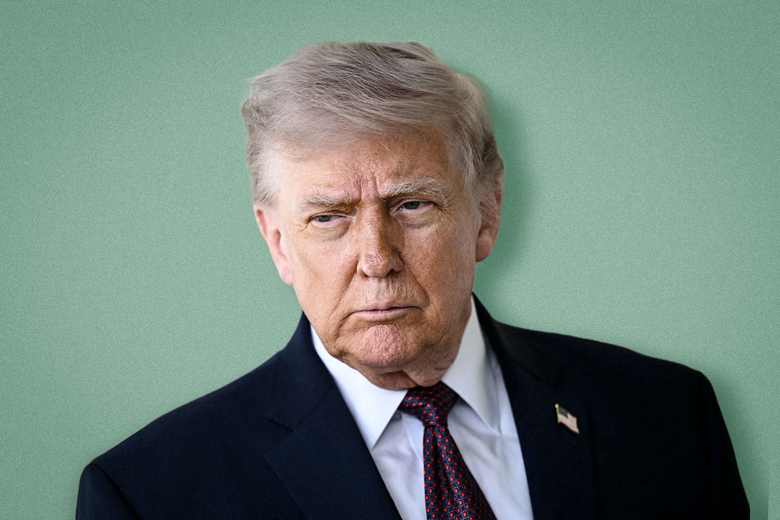 Donald Tramp: İranın nüvə silahı əldə etməsinə icazə verilməyəcək