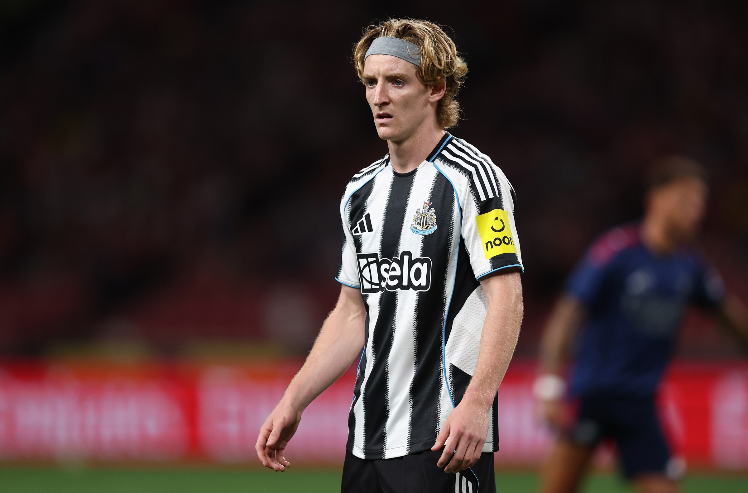 "Nyukasl" Antoni Qordonun satış qiymətini müəyyənləşdirdi