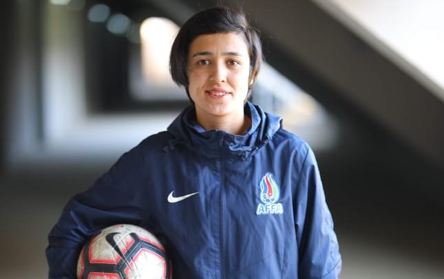 Azərbaycanın U-17 millisinin baş məşqçisi yola salındı 