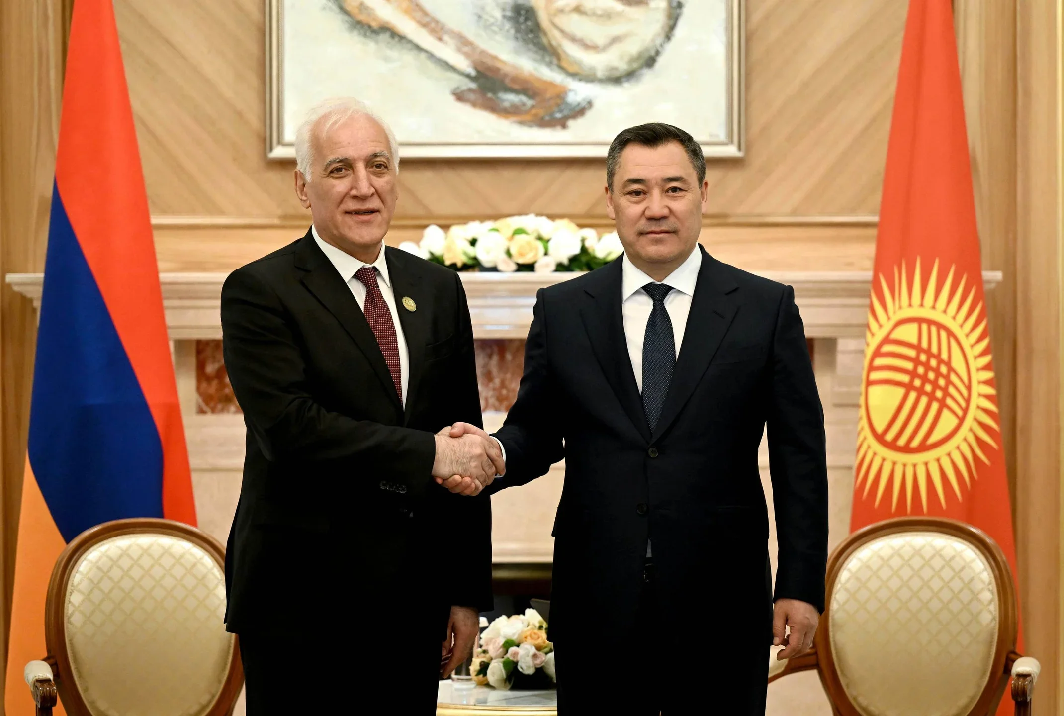 Qırğızıstan və Ermənistan prezidentləri arasında görüş olub