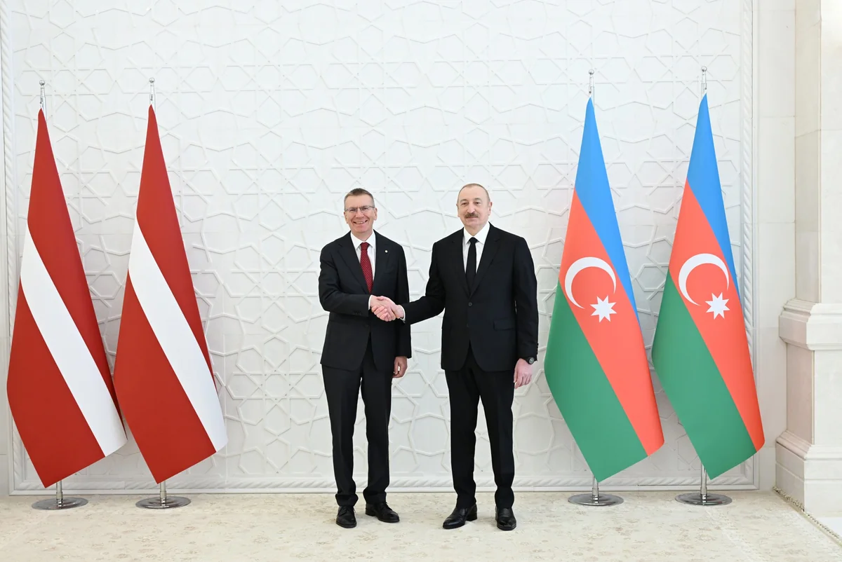 İlham Əliyev Latviyaya səfərə dəvət olunub