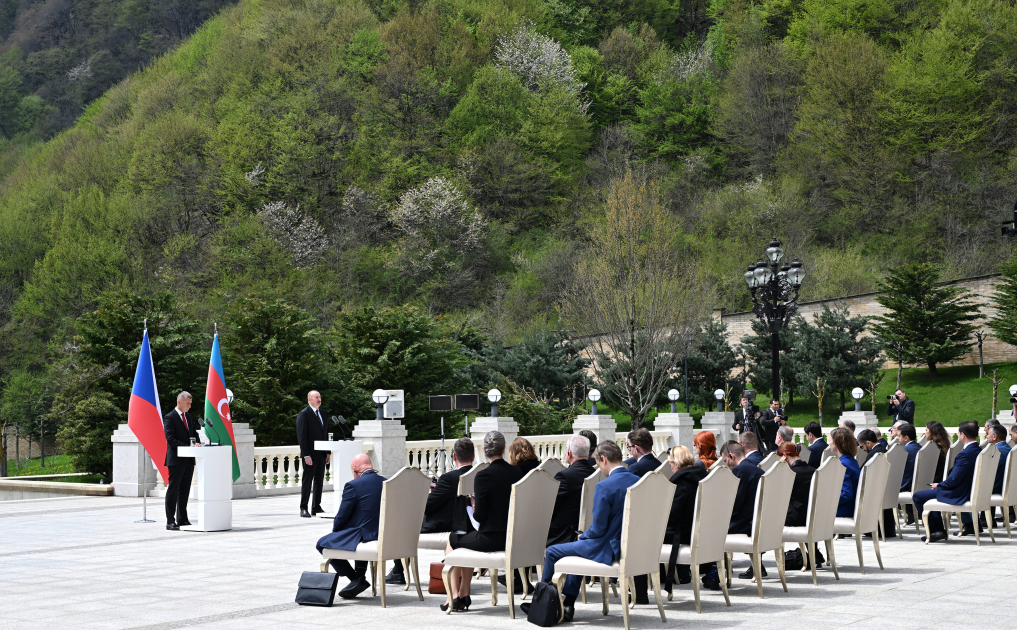 Prezident İlham Əliyev və Çexiyanın Baş naziri Andrey Babiş mətbuata bəyanatlarla çıxış ediblər - YENİLƏNİB