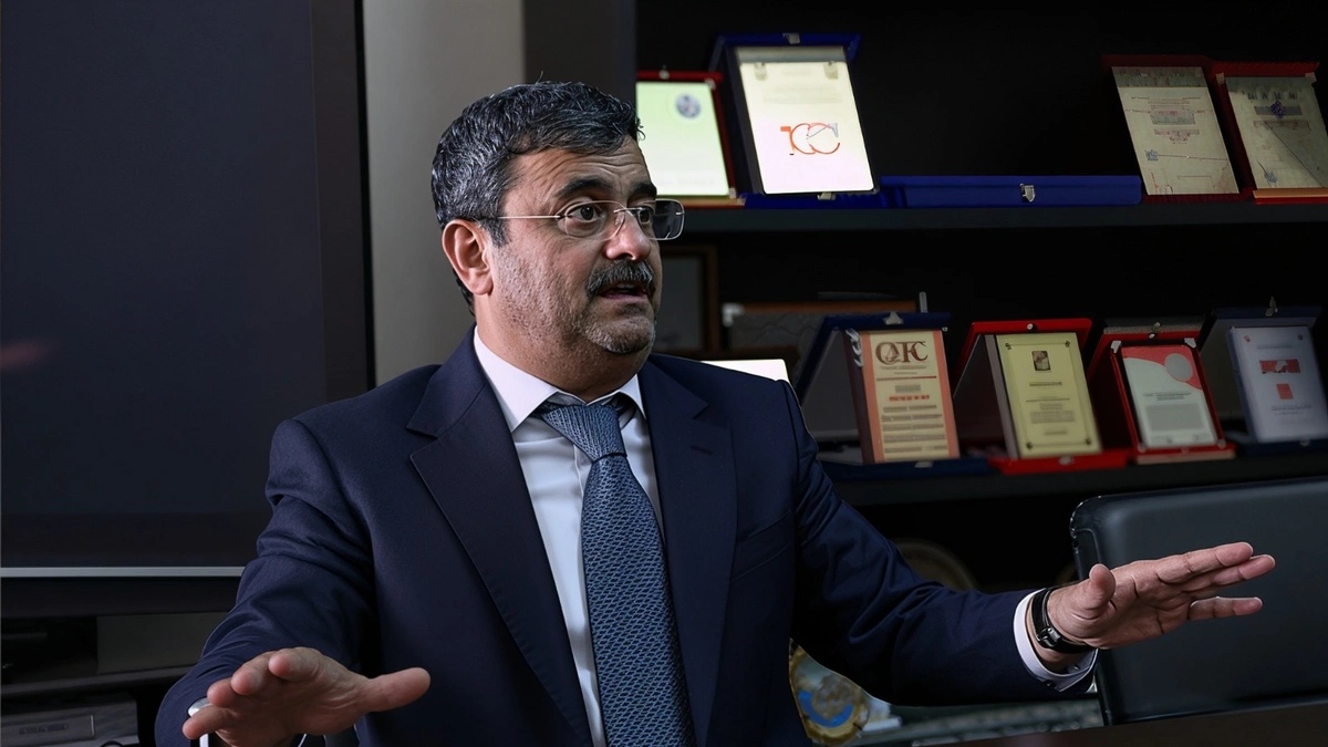 Sadıq Sadıqov: "Tahir Gözəl bazanı Quzanlıda düzəltsin, komandanı orada qarşılasın" 