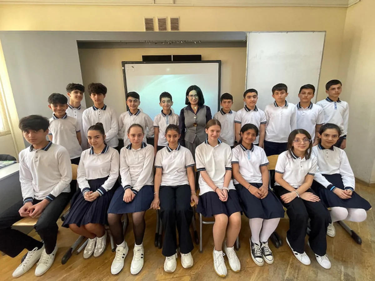 “Futbolda Uşaq Hüquqlarının Qorunması” layihəsi çərçivəsində şagirdlər maarifləndirilib