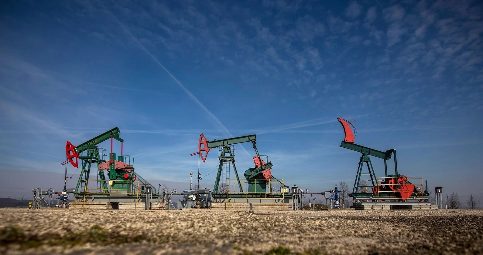 Azərbaycan nefti  115 dollara satılır