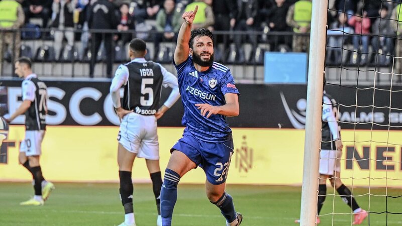 Premyer Liqa: "Neftçi" "Qarabağ"a qarşı 