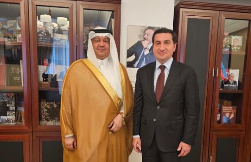 Hikmət Hacıyev Səudiyyə Ərəbistanı səfiri ilə görüşüb