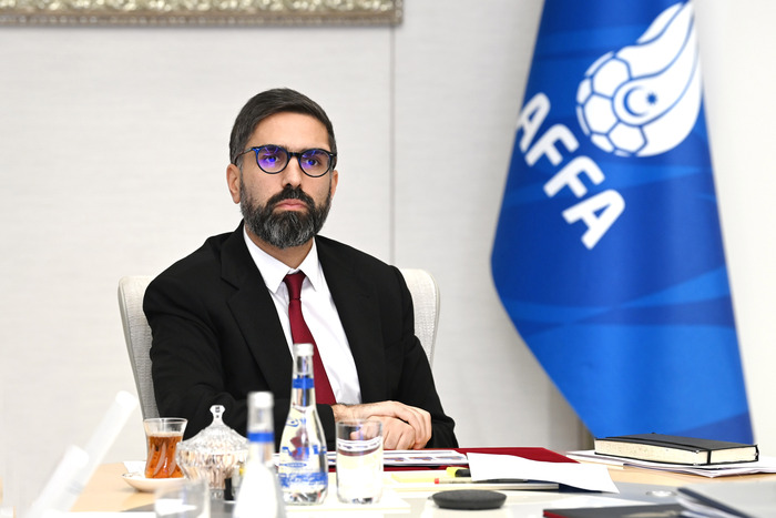 Rövşən Nəcəf müxtəlif federasiyaların prezidentləri ilə görüşüb