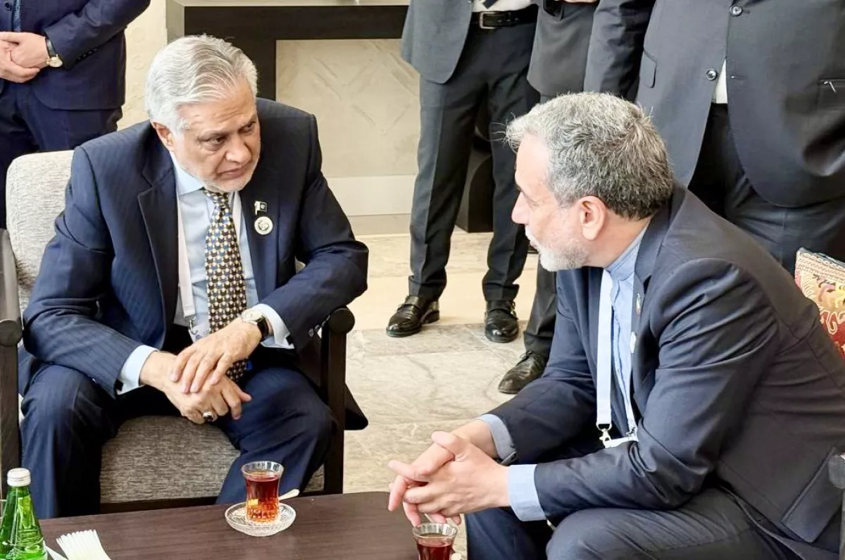 Pakistan və İran XİN-ləri Yaxın Şərqdə sülhün təmin edilməsi səylərini müzakirə ediblər