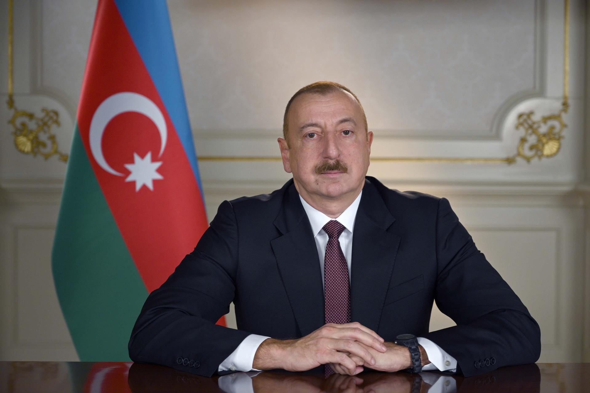 Prezident: Azərbaycan ərazisindən Ermənistana 28 min ton yük çatdırılıb