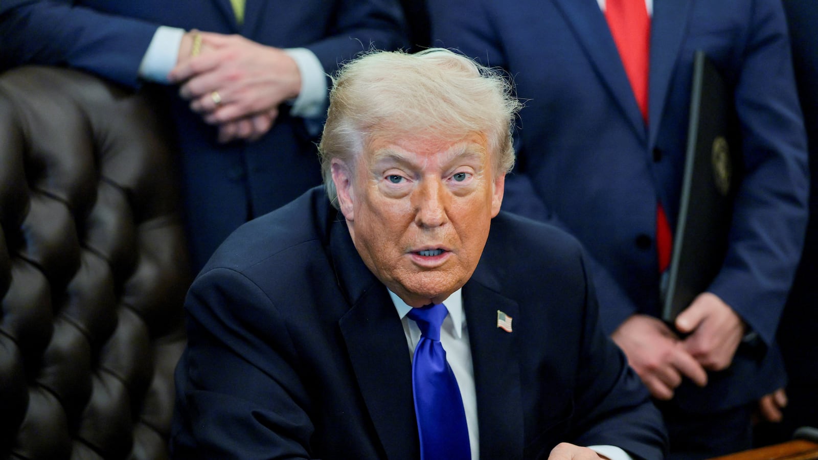 Donald Tramp: ABŞ ələ keçirilmiş İran neftinin böyük hissəsini müsadirə edib