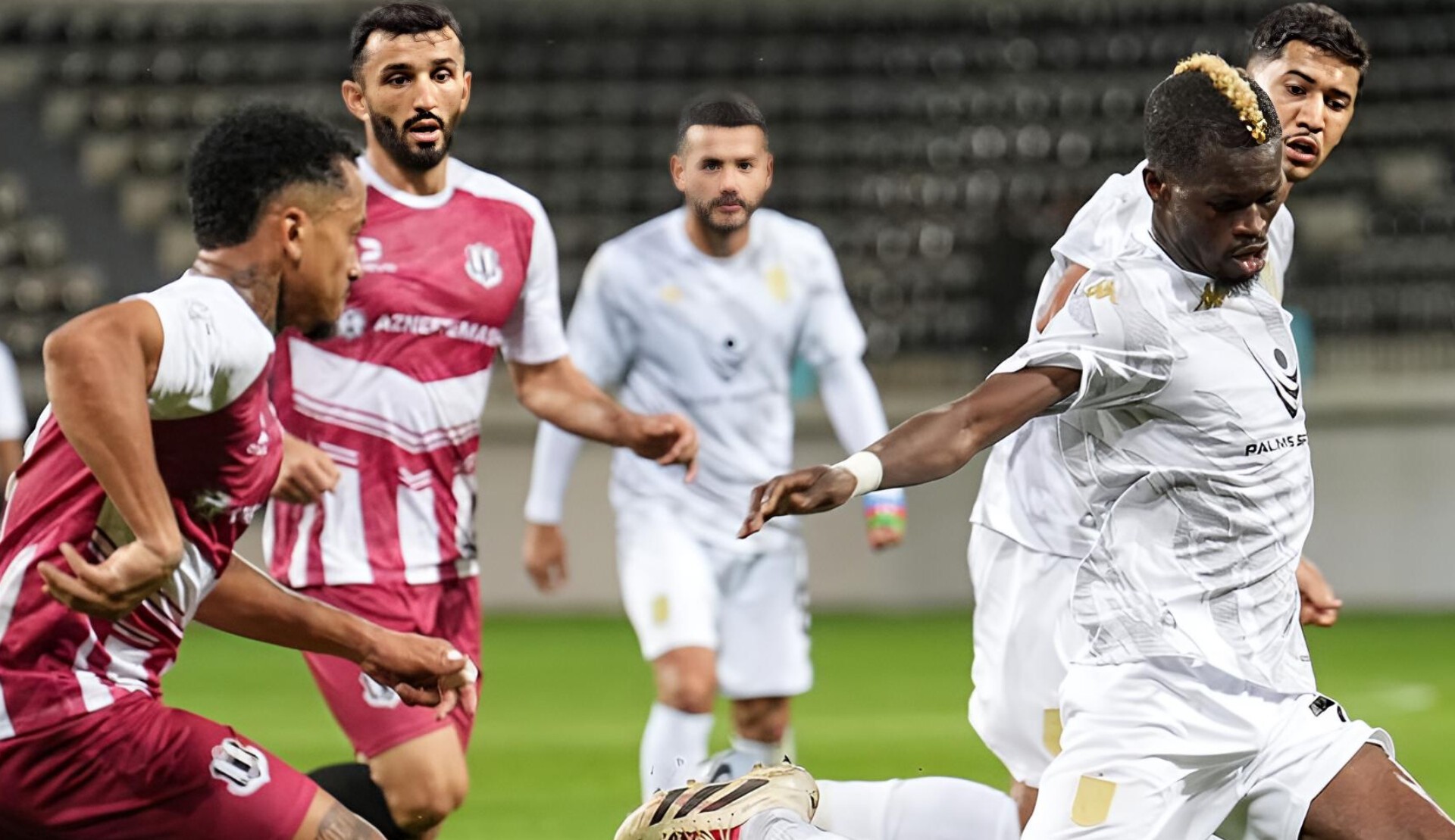 Premyer Liqa: "Karvan-Yevlax" "Neftçi"yə qarşı 
