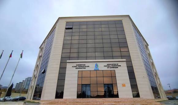 AFFA "Sumqayıt"ın baş məşqçisini və prezidentini cəzalandırdı 