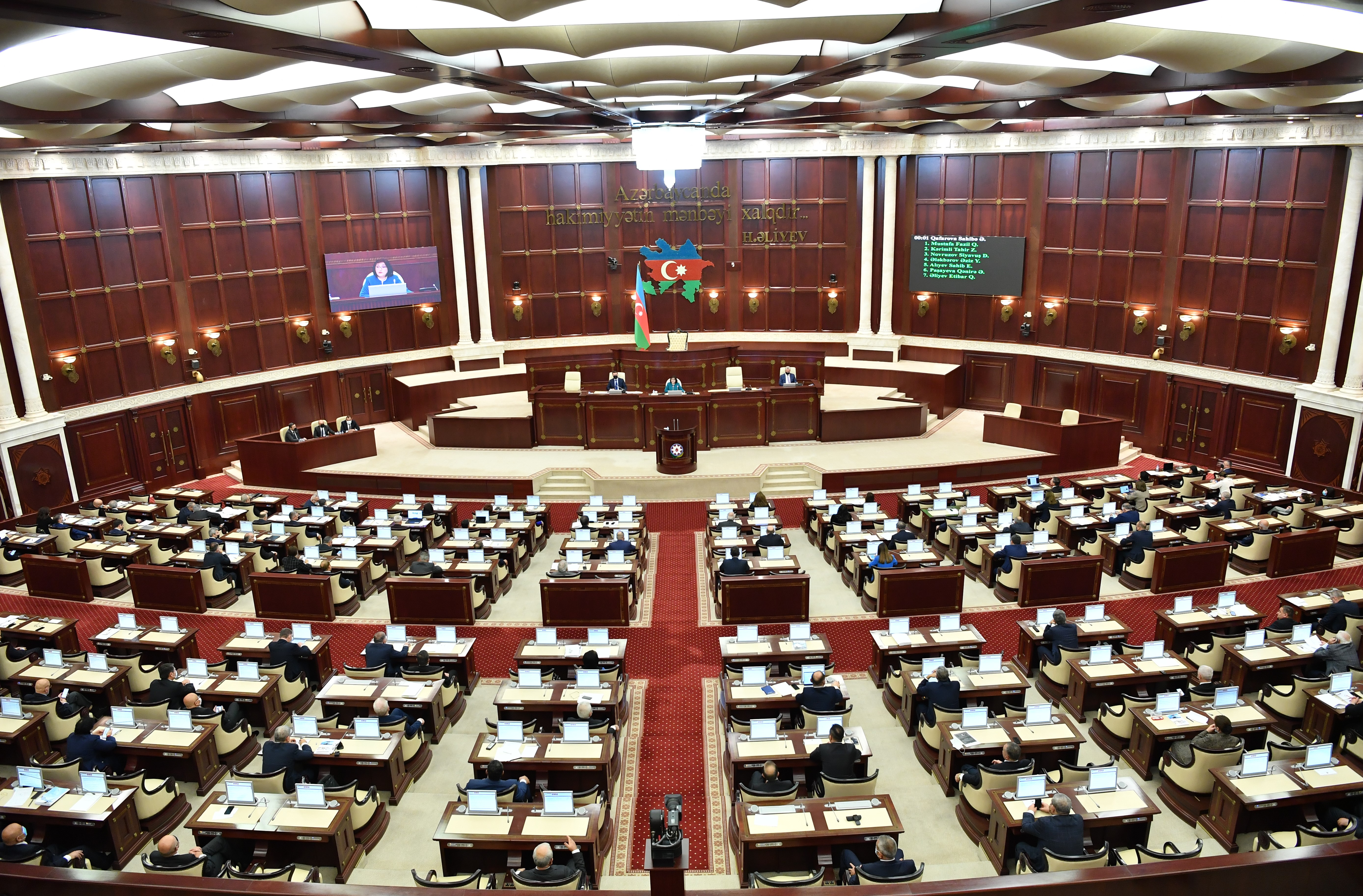 Milli Məclisin növbəti plenar iclası başlayıb