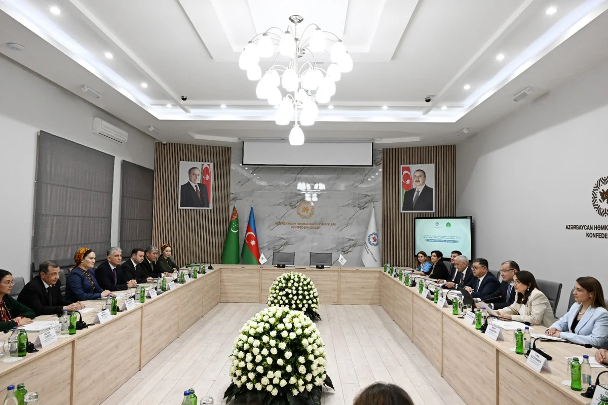 Həmkarlar ittifaqları arasında Əməkdaşlıq Memorandumu imzalanıb - Fotolar