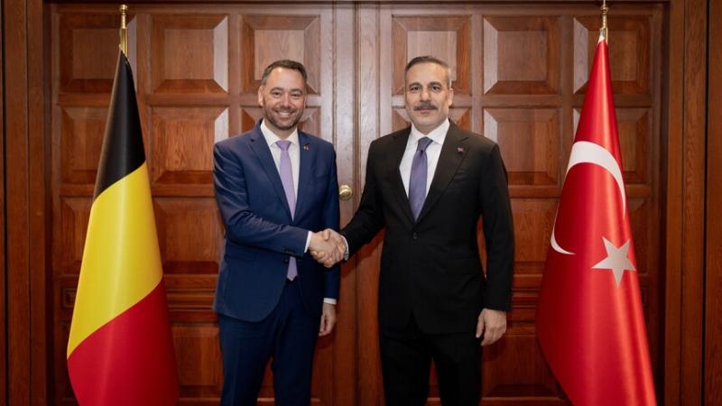 Türkiyə və Belçika XİN-ləri görüşüb