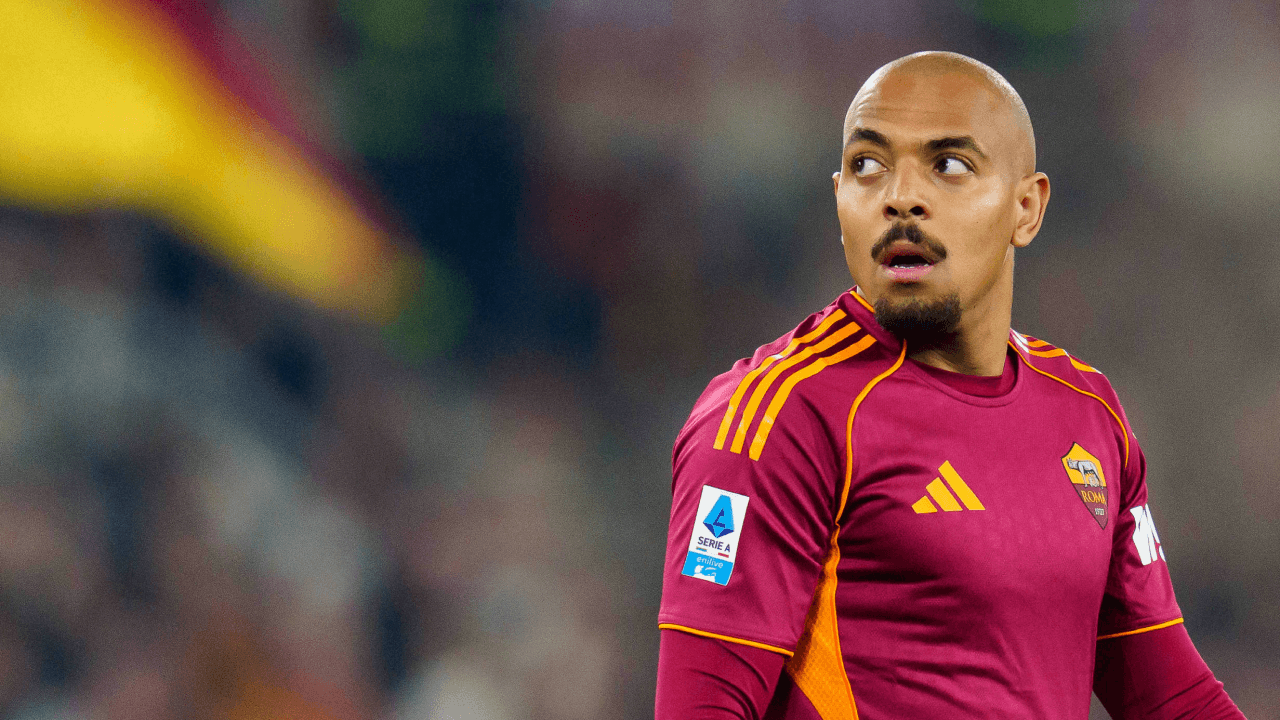 “Roma” Donyell Malenin transfer hüquqlarını birdəfəlik aldı