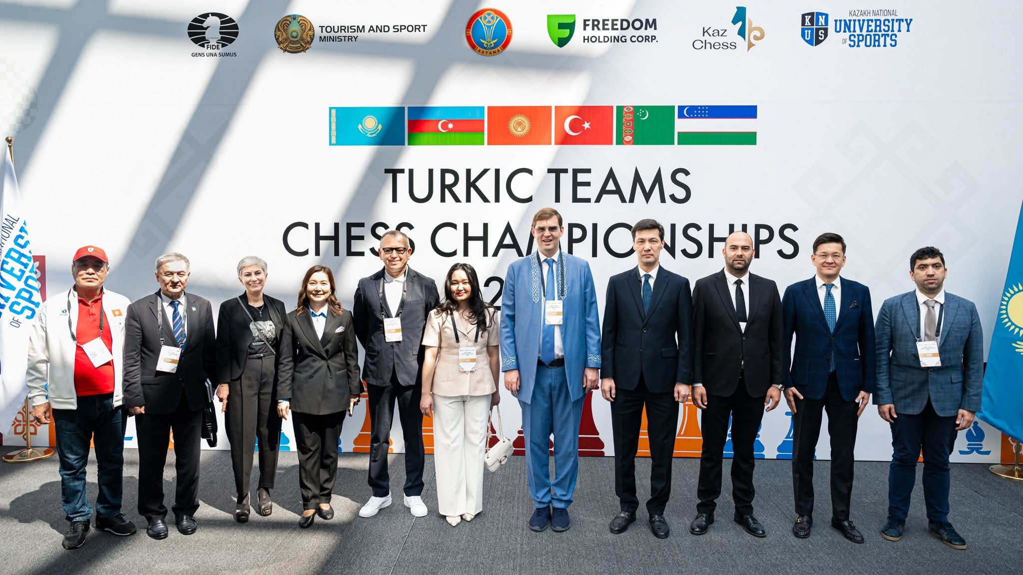 Astanada türkdilli ölkələrin şahmat çempionatının açılış mərasimi keçirildi