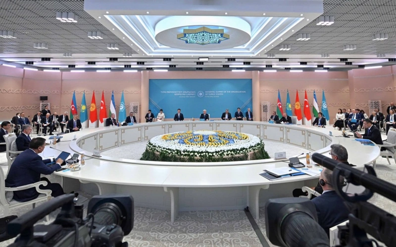 Qazaxıstan türkdilli dövlətlərin vətəndaşlarının təhsili üçün xüsusi qrantlar ayırmağa hazır olduğunu bildirib