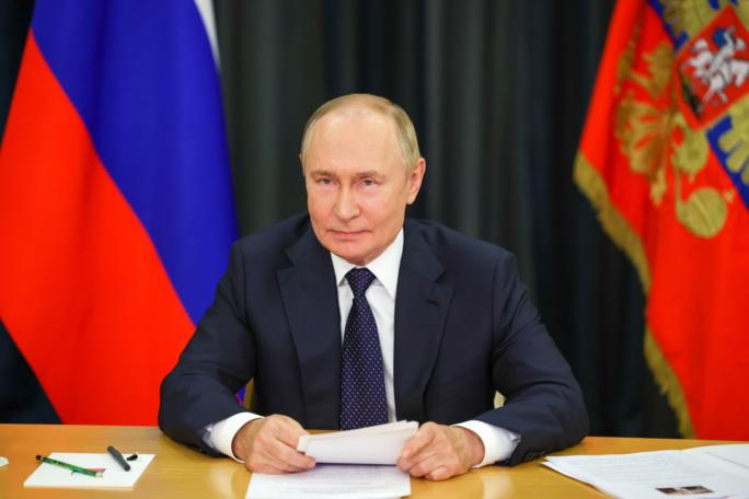 Putin 19-20 may tarixlərində Çinə rəsmi səfər edəcək