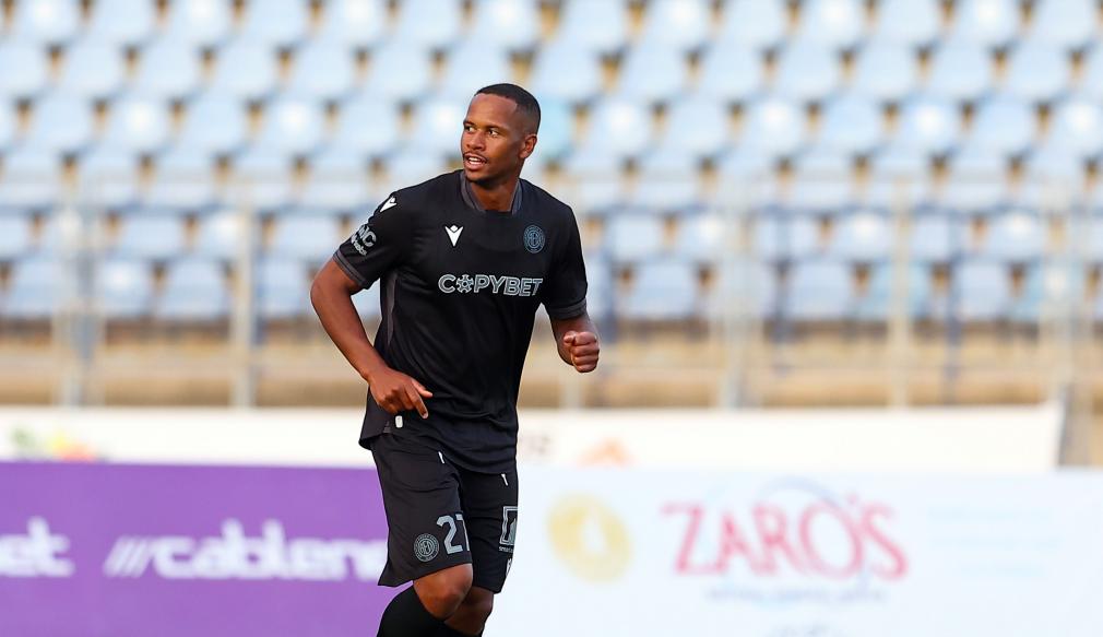 "Qarabağ" isveçli hücumçu ilə güclənir 