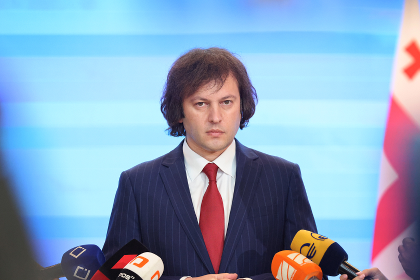 Gürcüstanın Baş naziri Azərbaycana səfər üçün yola düşüb