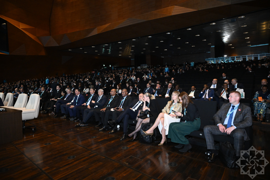 Bakıda WUF13 çərçivəsində Liderlər Sammiti keçirilib