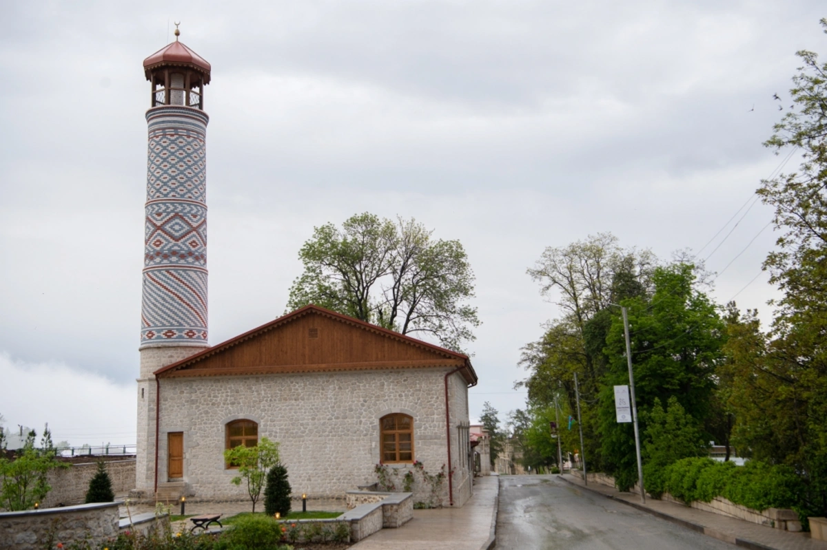 Şuşada 27 abidə bərpa edilib
