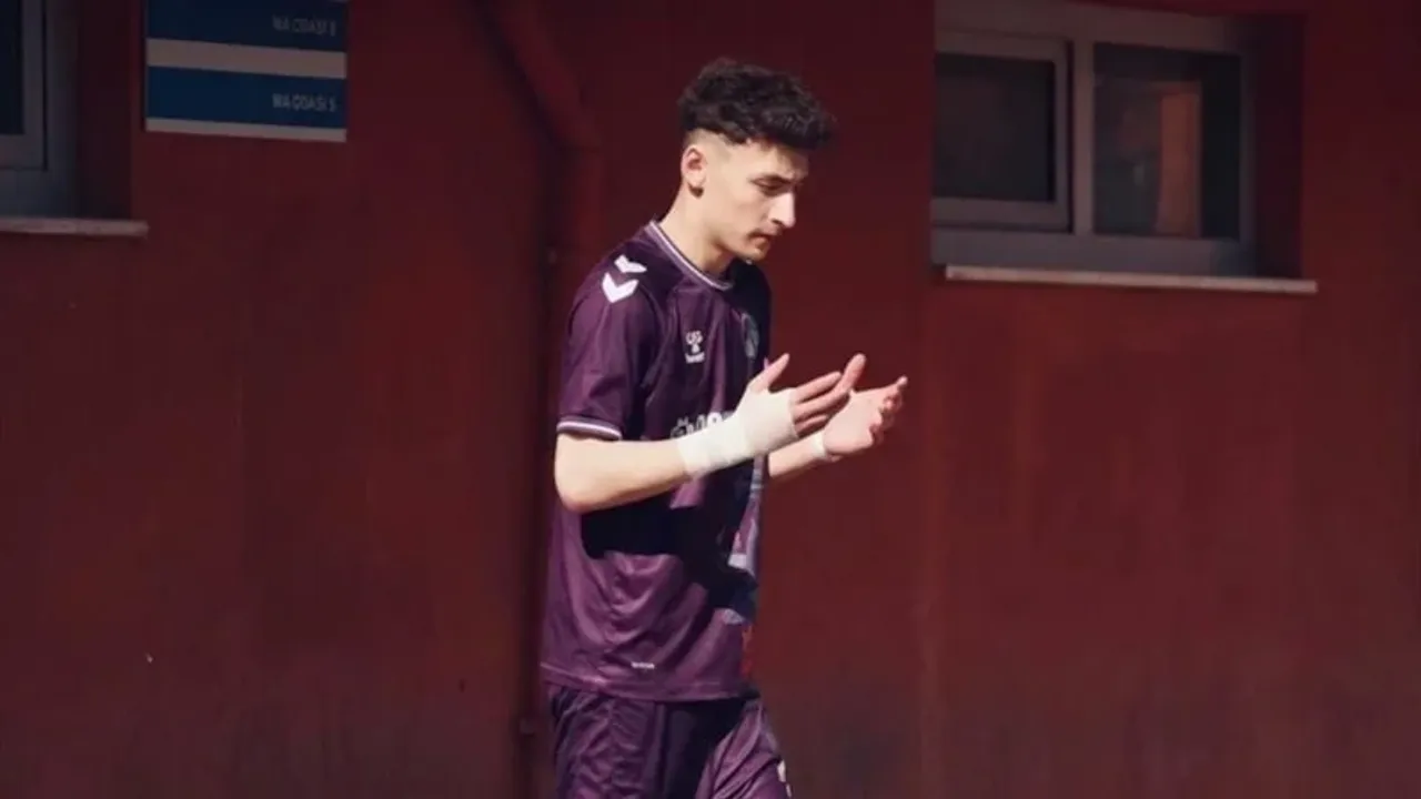 Türkiyədə 16 yaşlı futbolçu yol-nəqliyyat hadisəsi nəticəsində ölüb 