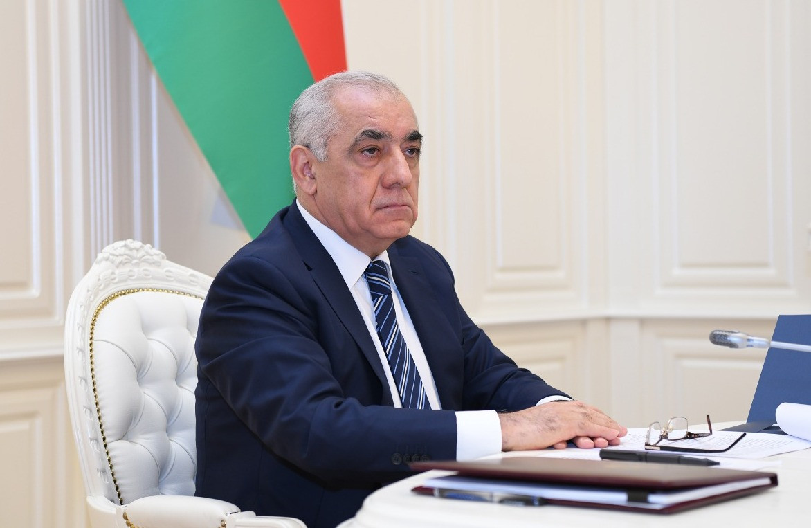 Əli Əsədov Türkmənistana səfər edib