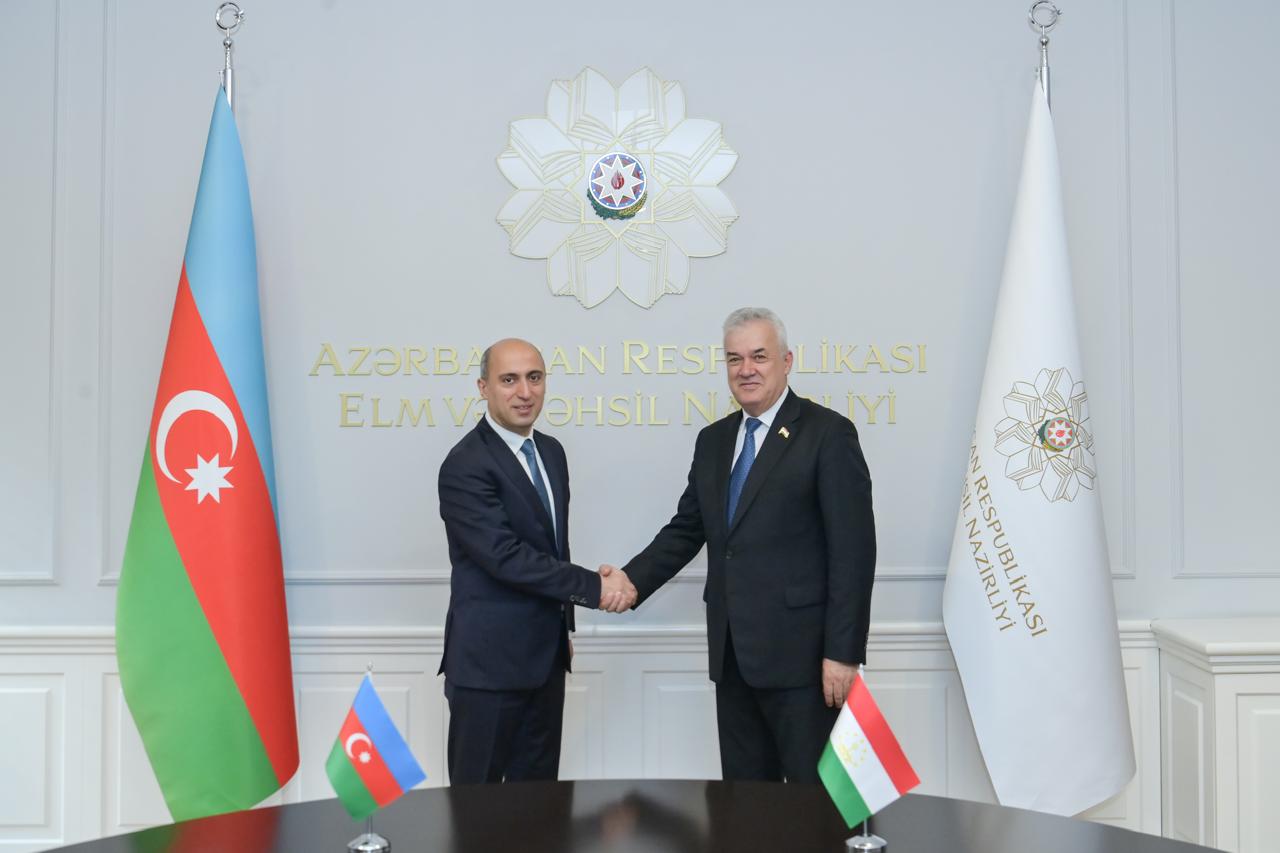 Emin Əmrullayev Tacikistan təhsil və elm naziri ilə görüşüb