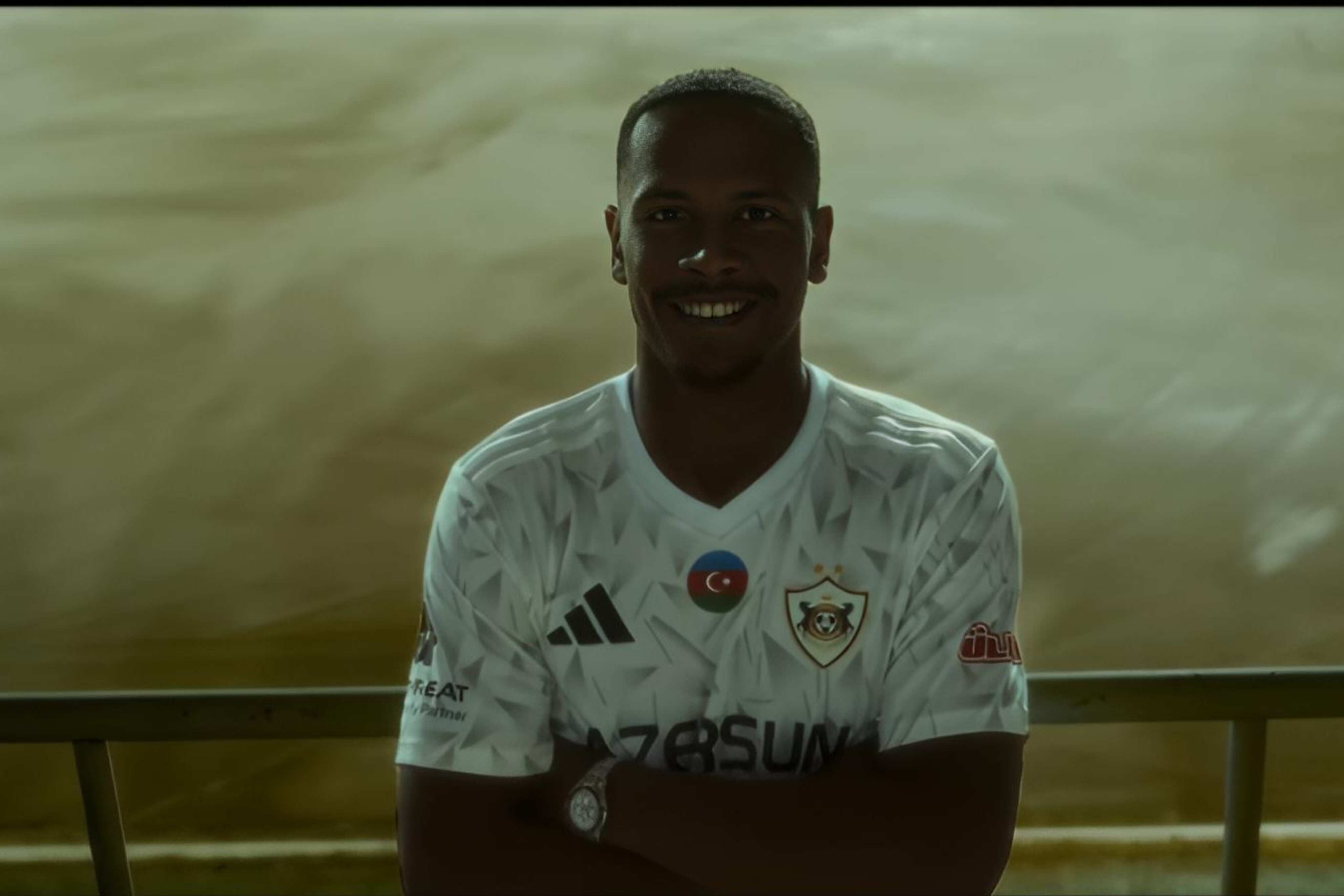 "Qarabağ" isveçli hücumçu ilə gücləndi 