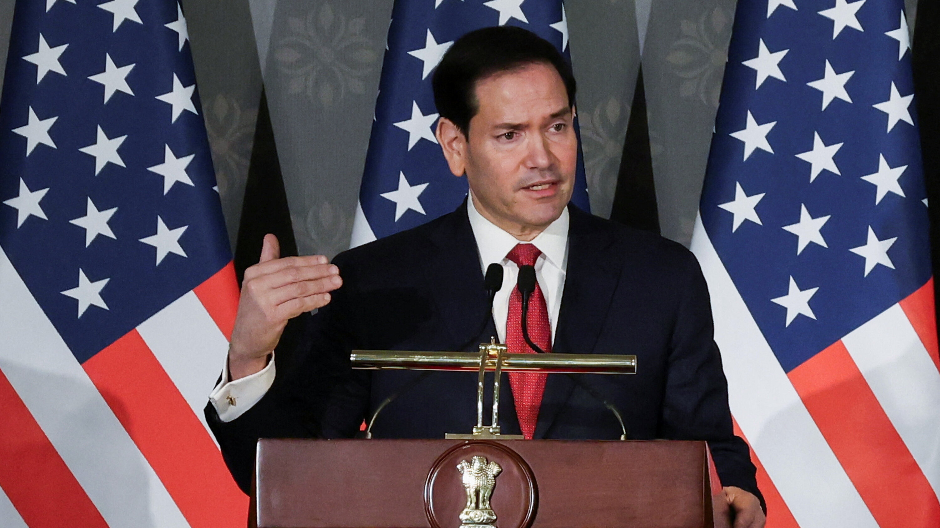 Rubio: ABŞ İrana qarşı hərbi əməliyyatların bərpasına icazə verir