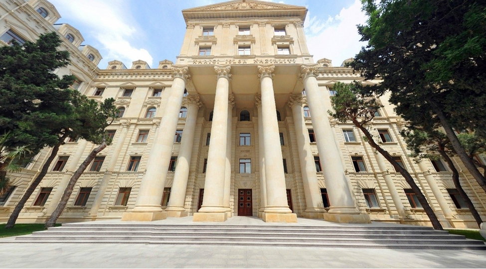 XİN Afrika Günü münasibətilə paylaşım edib