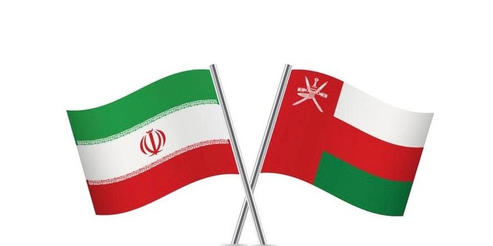 İran və Oman Hörmüz boğazından keçid prosedurunu müzakirə edirlər