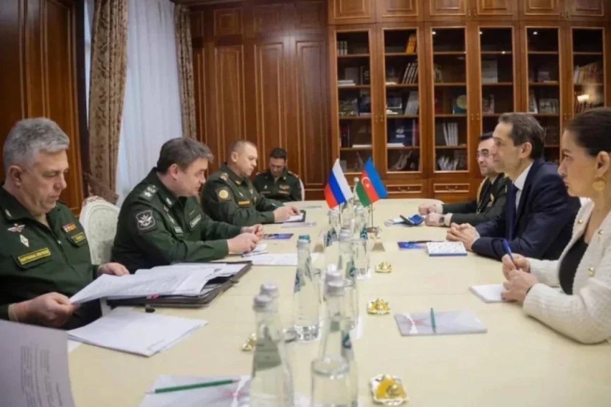 Rəhman Mustafayev və Vasili Osmakov arasında görüş keçirilib