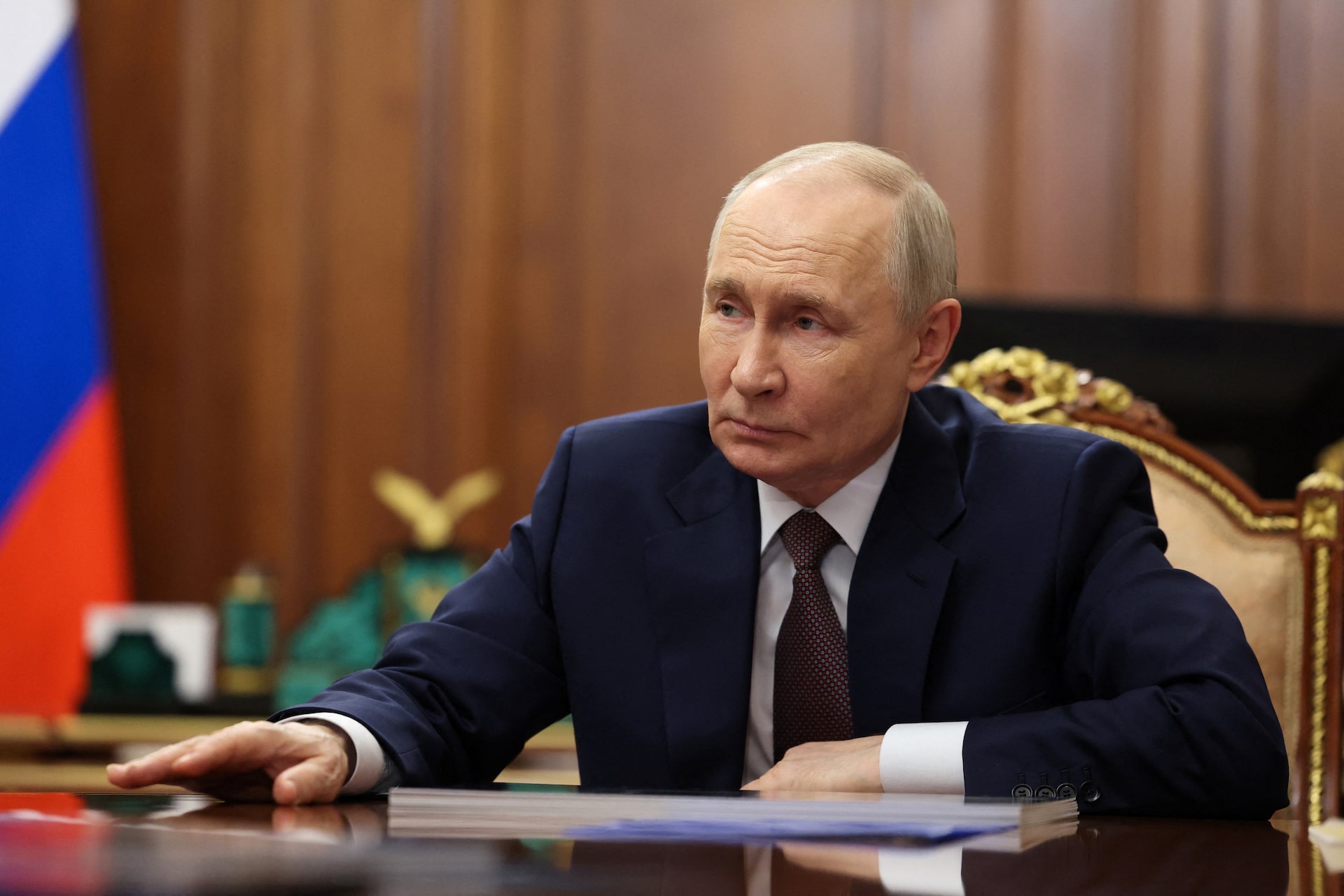 Vladimir Putin Qazaxıstana dövlət səfərinə gedib