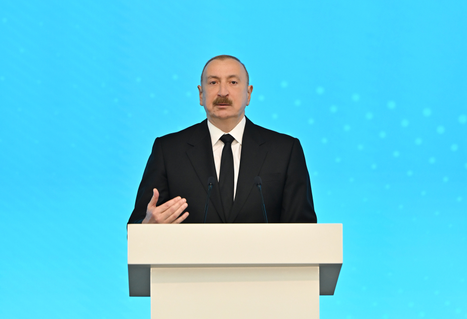 İlham Əliyev "Bakı Enerji Həftəsi"nin iştirakçılarına müraciət ünvanlayıb