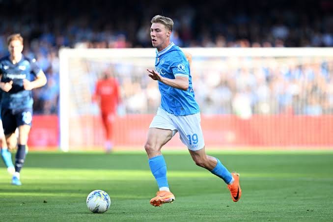 "Mançester Yunayted"in hücumçusu "Napoli"yə birdəfəlik transfer olundu