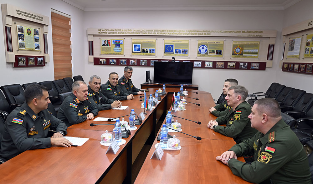 Azərbaycan və Belarus hərbi hüquqşünaslarının işgüzar görüşü keçirilib