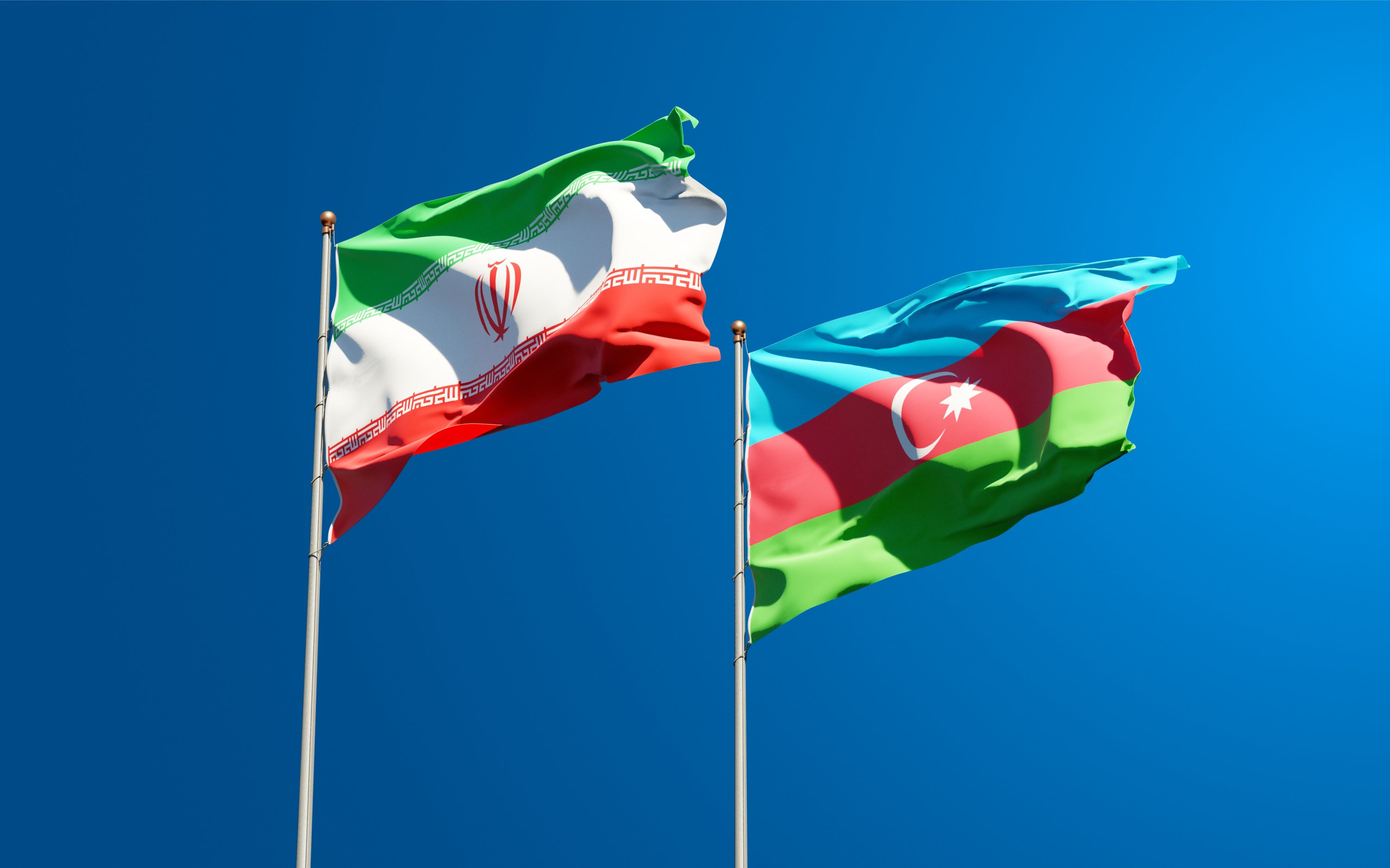 Abbas Əraqçi və Ceyhun Bayramov Yaxın Şərqdəki gərginliyi müzakirə ediblər