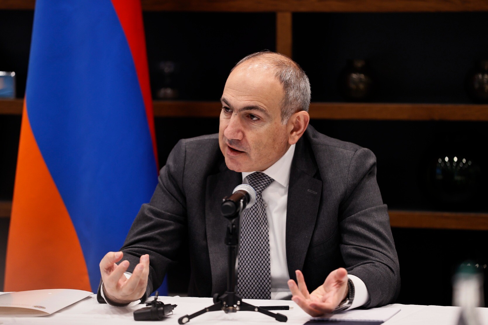 Paşinyan Azərbaycana səfər edə biləcəyini açıqlayıb