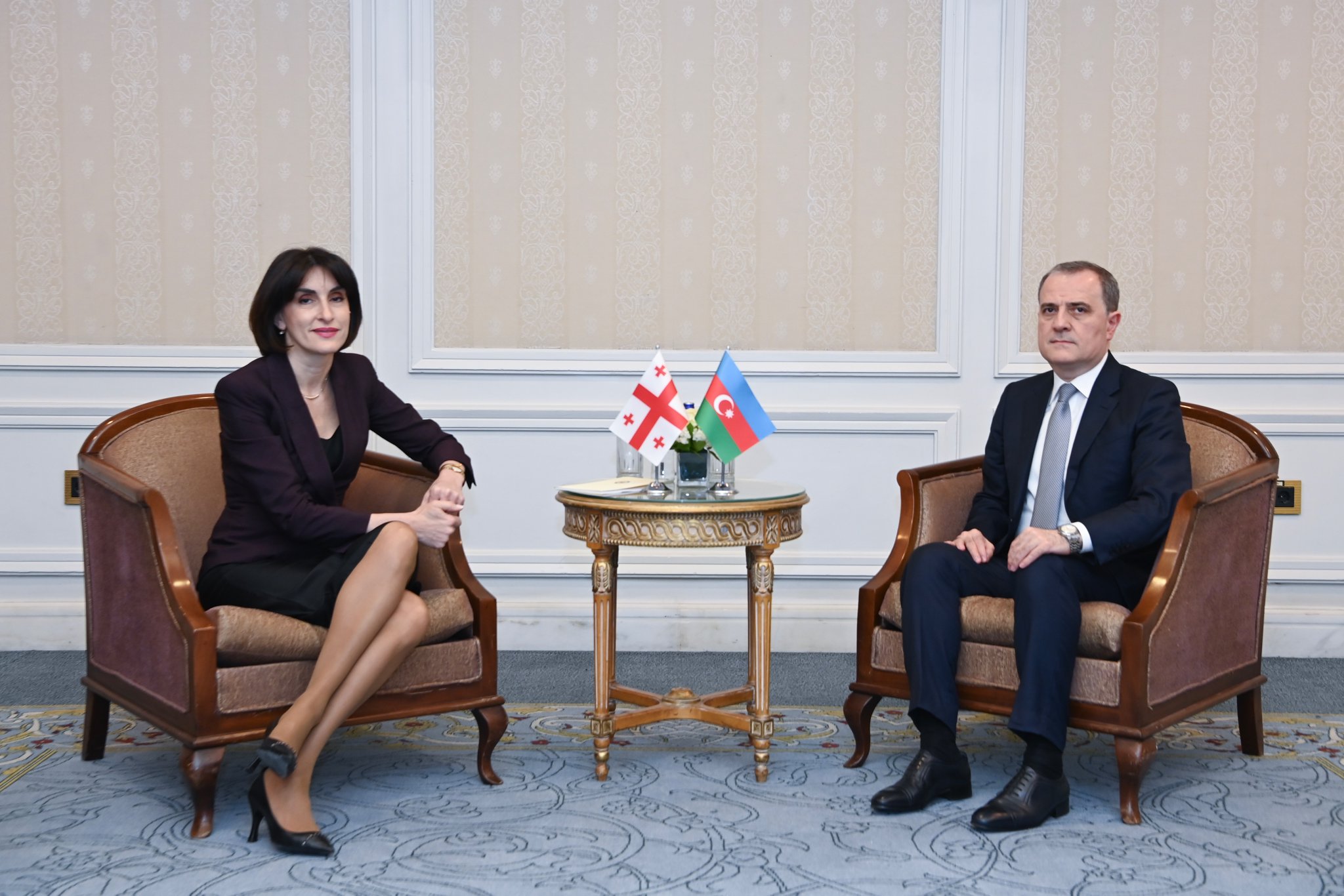 İstanbulda Azərbaycan və Gürcüstan XİN rəhbərləri arasında görüş olub
