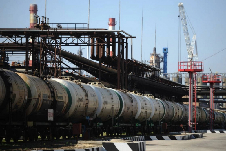 Bu gün Azərbaycandan Ermənistana 17 vaqon dizel göndəriləcək
