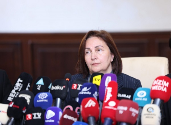 Agentlik rəsmisi: Fənnini zəif bilən müəllimlərin faizi kəskin azalıb