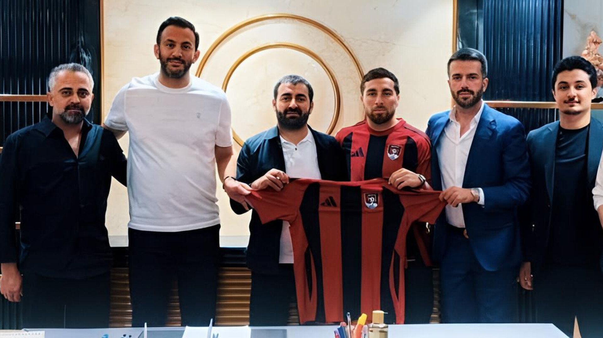 Azərbaycan millisinin üzvü Türkiyə klubuna keçdi