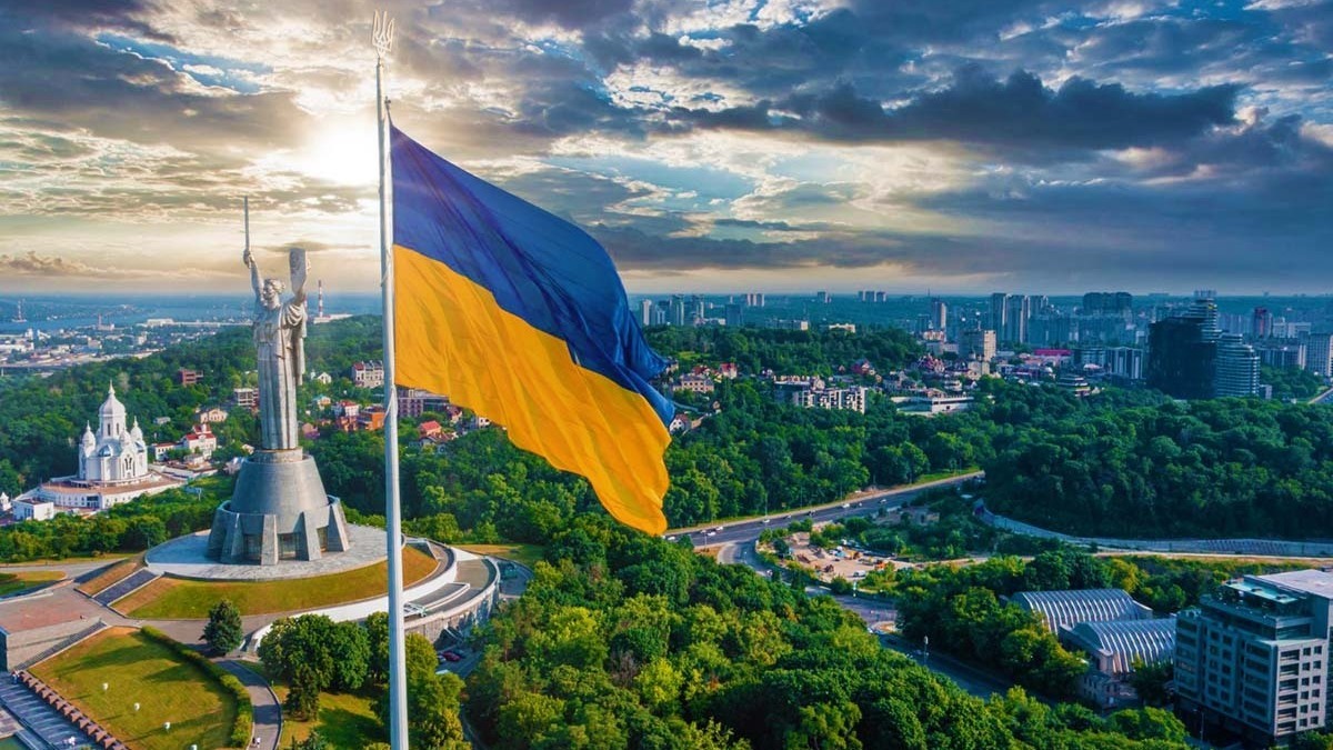 G7 liderləri Ukraynaya hərbi dəstəyi artırmaq barədə razılığa gəliblər