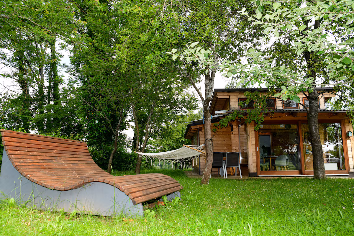 Bölgələrdə yeni trend: "Tiny house" və "glamping"ə yatırım etmək nə qədər uğurludur?