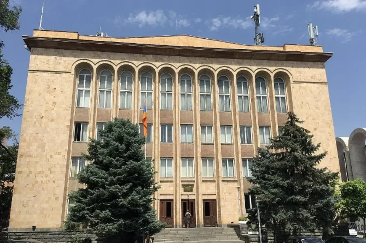Ermənistan KM iyunun 26-da parlament seçkilərinin nəticələrinin ləğvi barədə iddialara baxacaq
